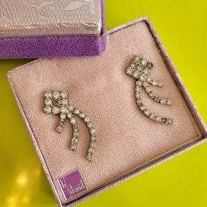 Vintage B. David Rhinestone Clip - On Earrings & Original Box ~ Pretty! ~ MCM ~